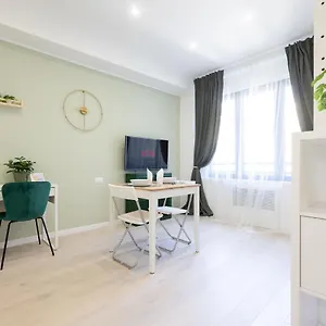 Apartament Arici 15, Mediolan